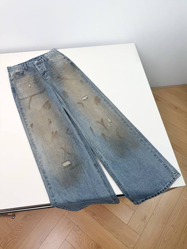 25 New Ac* mud-dyed, distressed, worn, and dirty jeans. New trousers made of pur