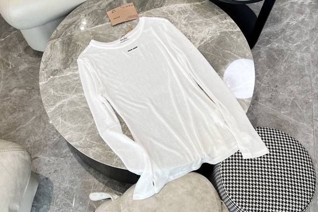 Miumiu 2025 summer new solid color long-sleeved round neck Tencel sun protection