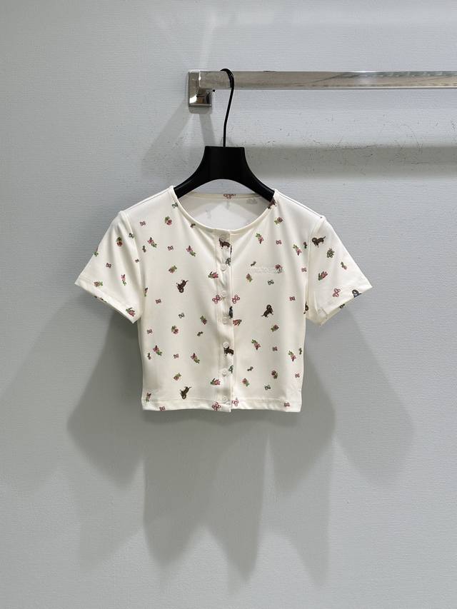 25Ss Early Fall New Arrivals! Wear your cuteness! The print features a lively pu