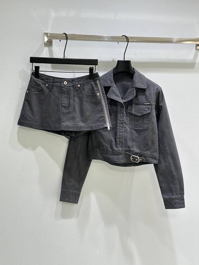 25Ss Early Fall New Arrivals! Classic workwear black washed jacket with a retro