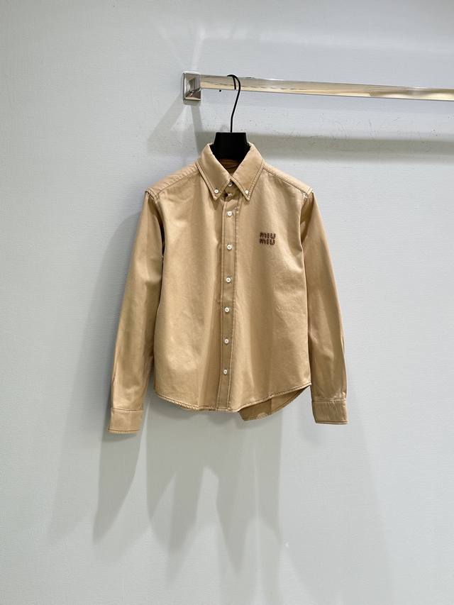 25Ss Early Fall New Arrivals! Miu Denim is a busy, trendy denim shirt with appli
