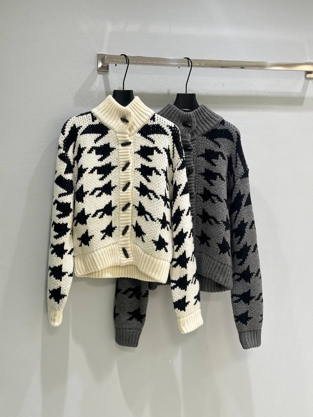25Ss New arrival for early fall! Houndstooth never goes out of style! Classic ho