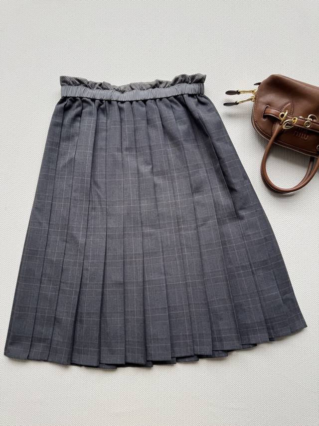Miumi* New classic plaid pleated skirt. Original design! High-quality product! C