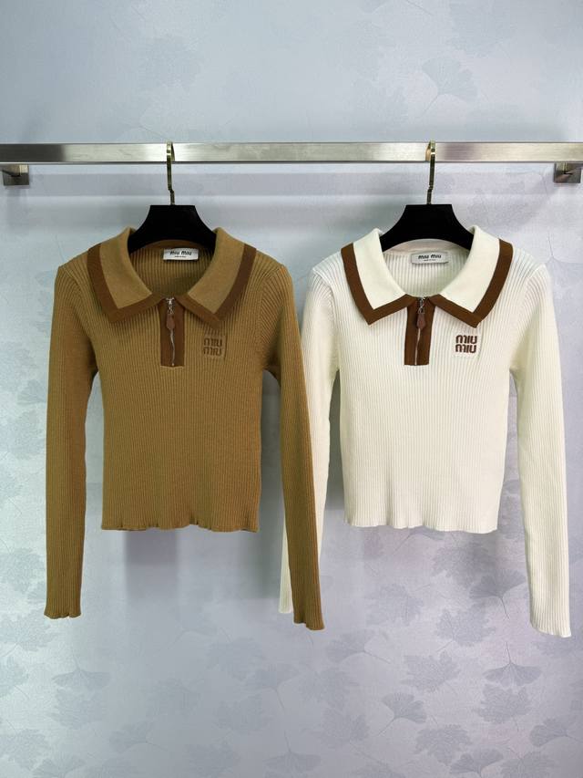 Miu*25's new knitted long-sleeved polo shirt features exquisite lettering embroi