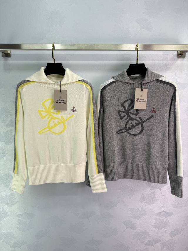 The Empress Dowager's turtleneck sweater, available in white and gray, features