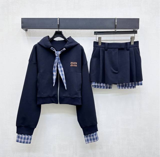Miumi*2025 new arrivals: a custom-made plaid hooded jacket and skirt set. Made o