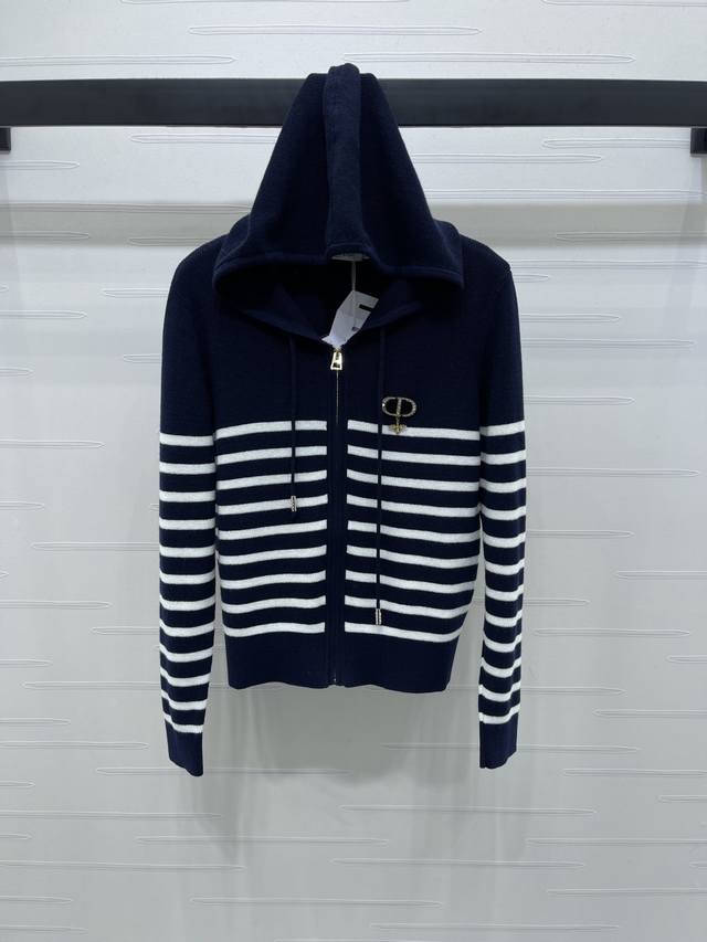 New, original, high-quality Dio* 2025 Early Fall Collection! Striped knitted ho