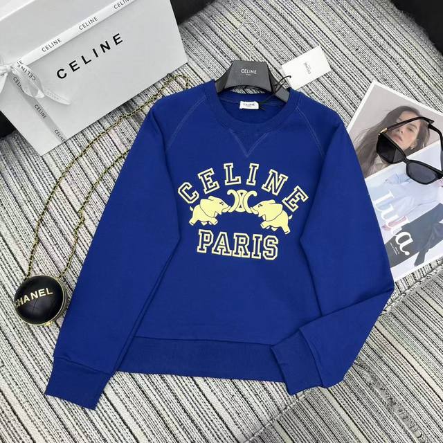 Highly recommend Celin* 25Fw's new early fall electric blue letter print raglan