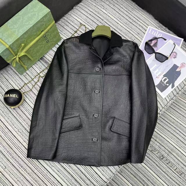 Highly recommend the 25th year early spring and summer series Guc* new lapel lam