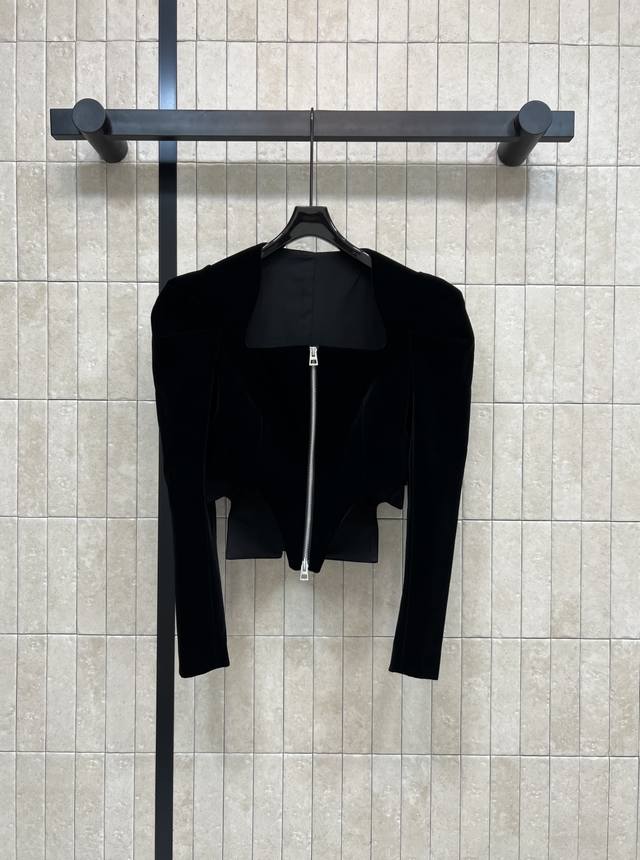 D's 25th early autumn new velvet square-neck jacket. Super versatile short jacke