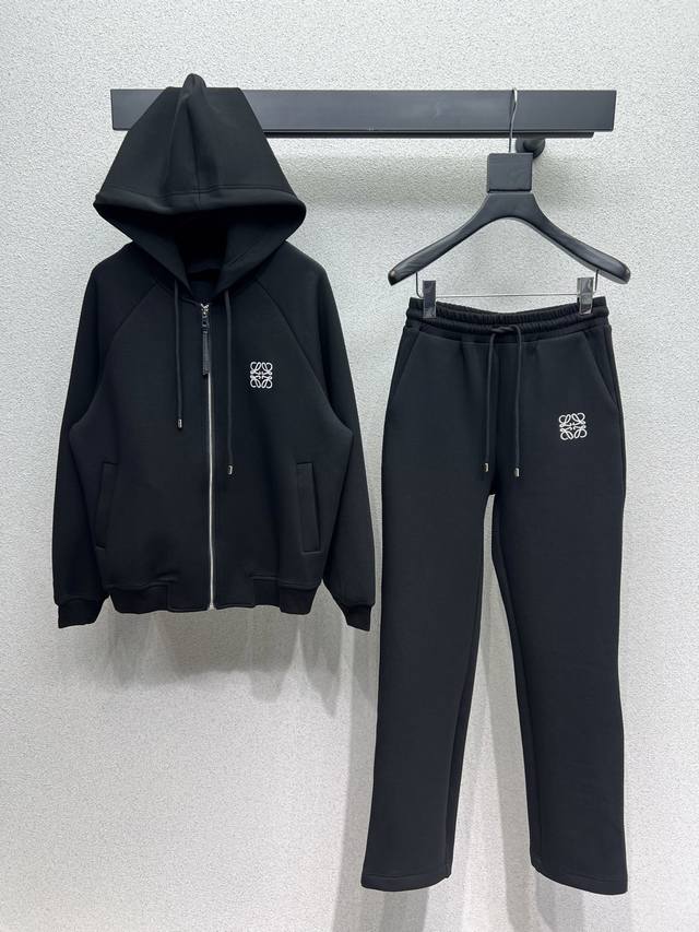 Loewe casual suit high density fashionable sports style every day wear playful a