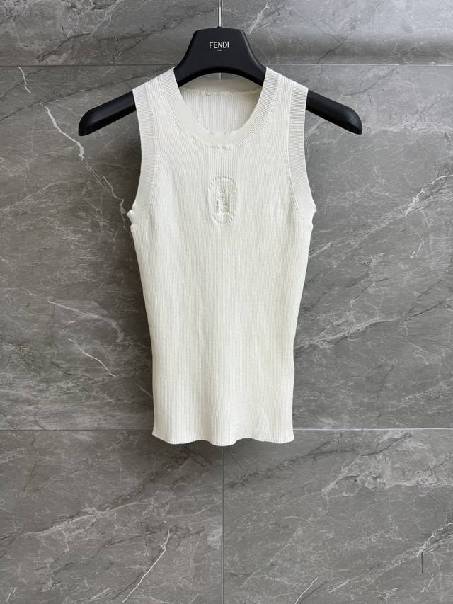New summer styles are out! Fd knitted vest, 2025 spring/summer collection. Roun