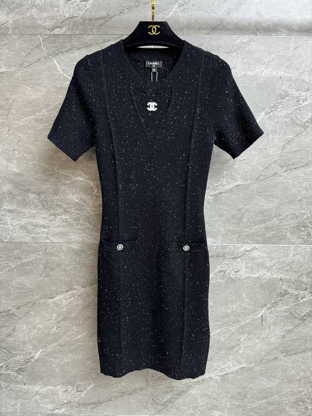 Early Fall new arrivals! Xiangjia short-sleeved knit dress. 2025 Fall/Winter pr