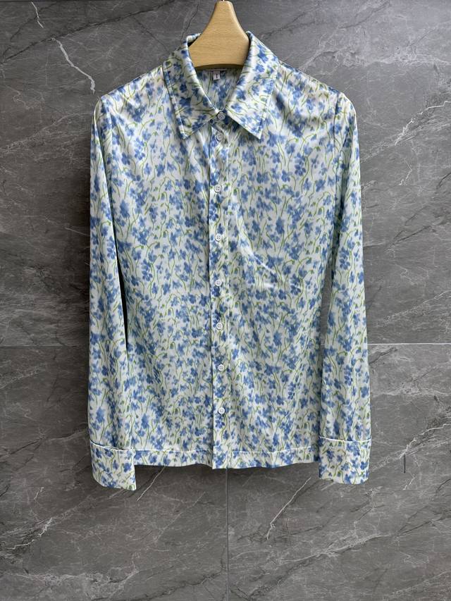 Early Fall new styles are here! Loewe's floral print shirt from the 2025 Early