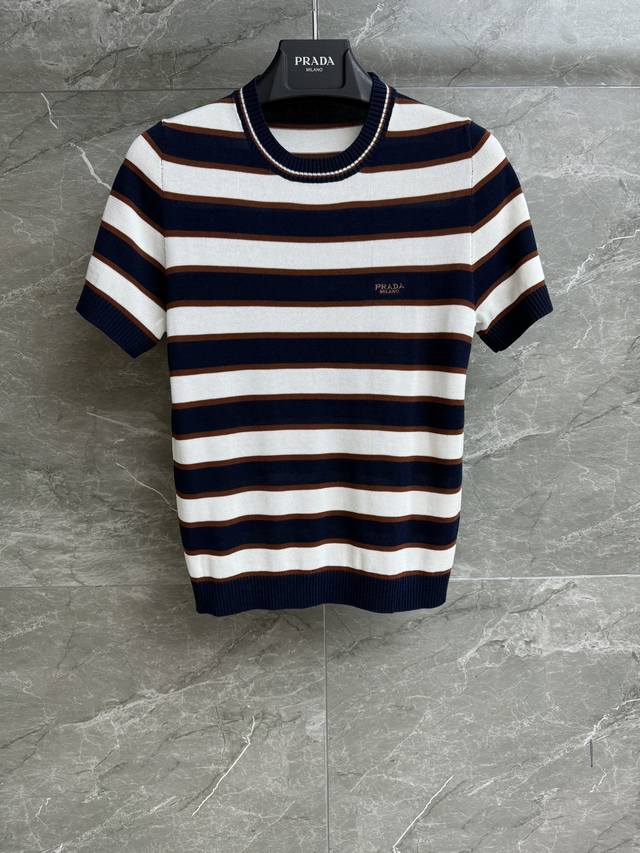 High-end version is out! P's striped knit short-sleeved 2025 Spring/Summer coll