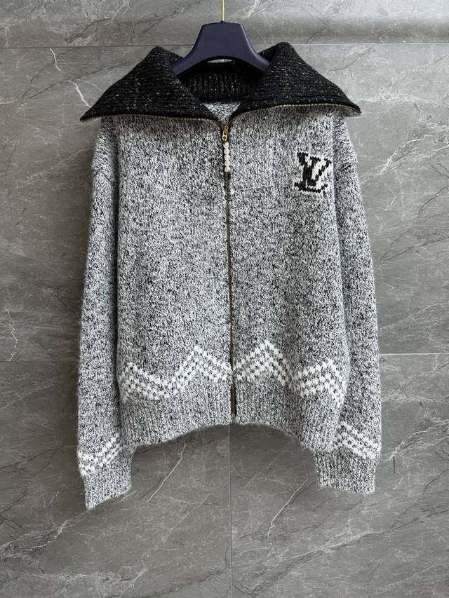 Early Fall new styles are out! L's gray zippered cardigan from the Nigo collabo