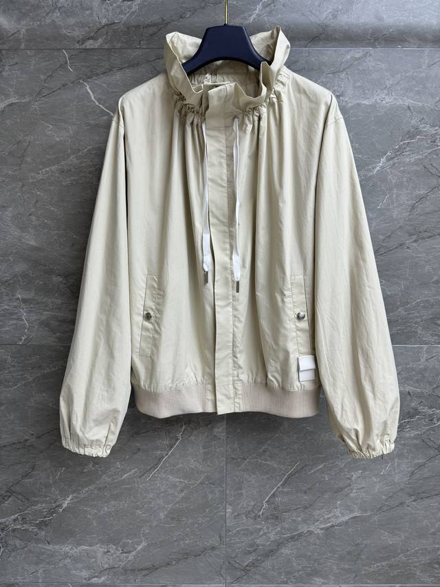 Early Autumn new styles are here! L's ruffled drawstring jacket. 2025 Early Aut