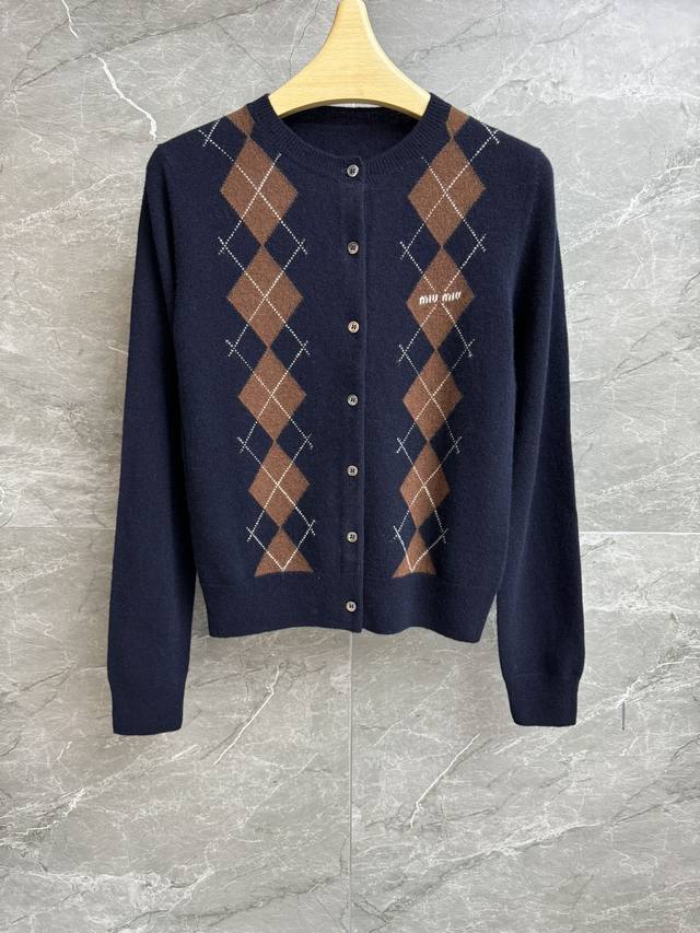 High-end version shipped Miu diamond cashmere cardigan 2025 early autumn series