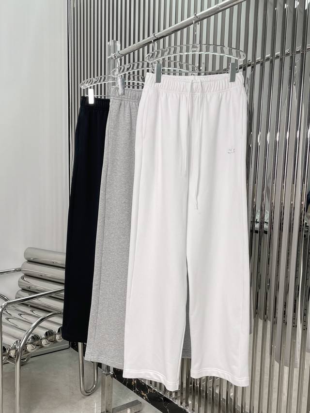 Actual photos of the latest Alo 25New waist sports pants Color: black, white an