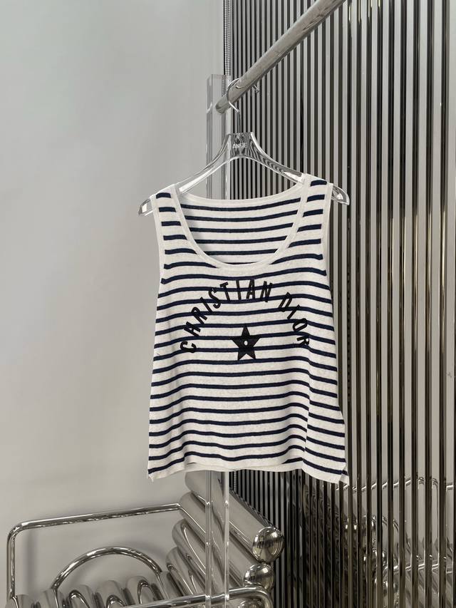 Actual photos Latest D 25New Letter Print Striped Knitted Vest Size: Sml DDD