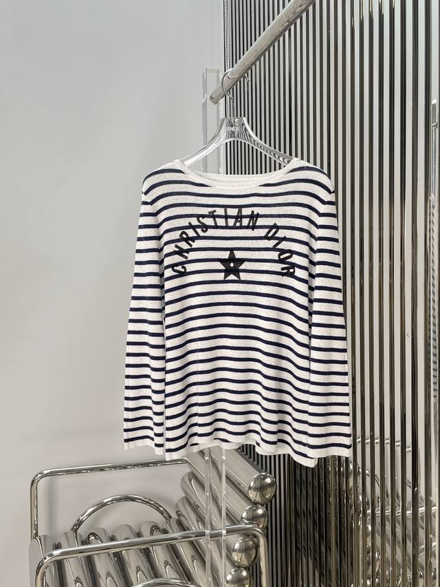 Actual photos Latest D 25New letter print striped knitted top Size: Sml DDD