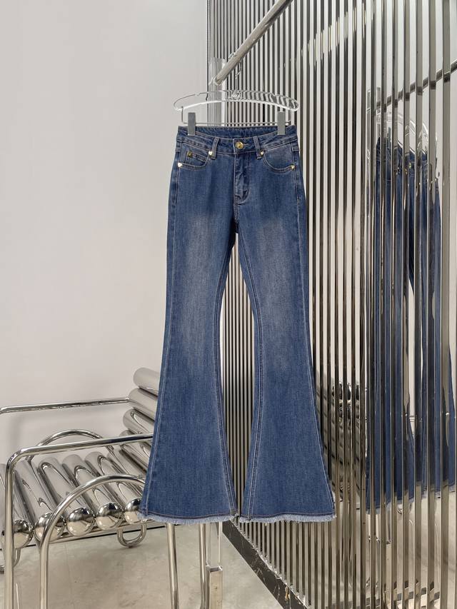 Actual photos of the latest Nana 25New Ruth's flared slim jeans Size: Sml DDD