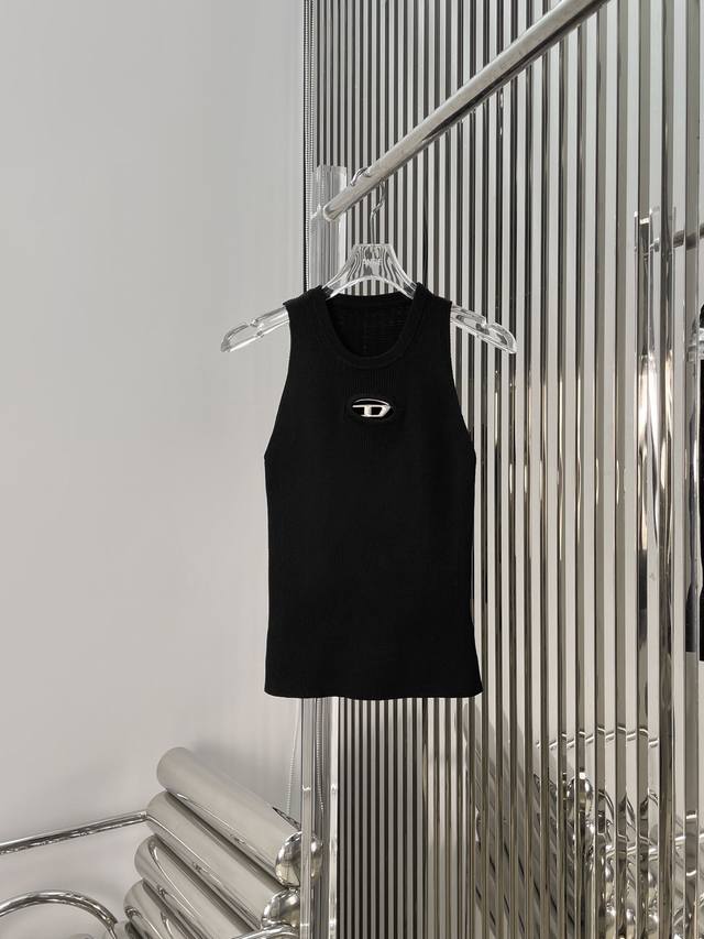 Actual photos Latest D 25New Metal Hollow Logo Knitted Vest Size: Sml DDD