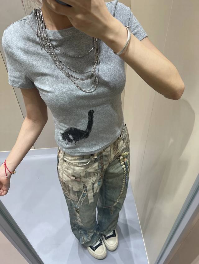 New 25New Kitten Necklace T-shirt Size: Sml DDD
