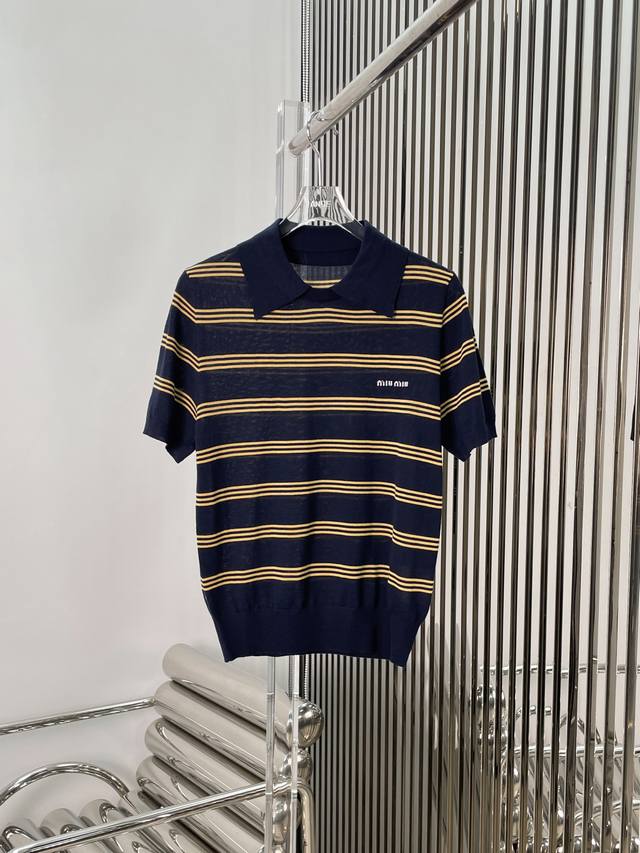 Actual photos of the latest Miu 25New striped knitted polo shirt Size: Sml DDD