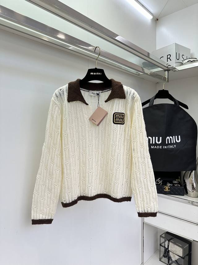 25 F This contrasting small lapel sweater from Miaojia is so cute! The fluffy an