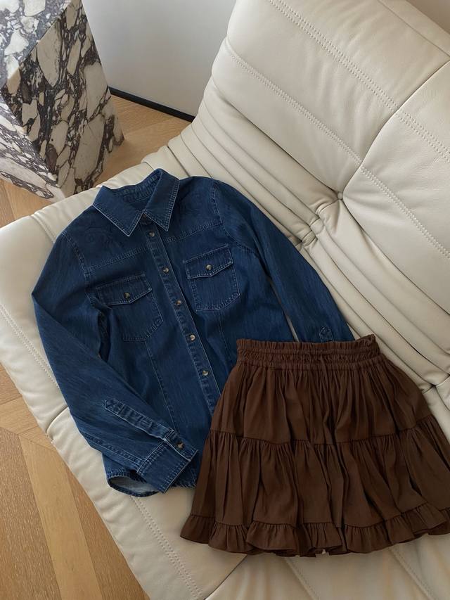 25Pf Autumn and winter natural color retro embroidered denim shirt made of 100%