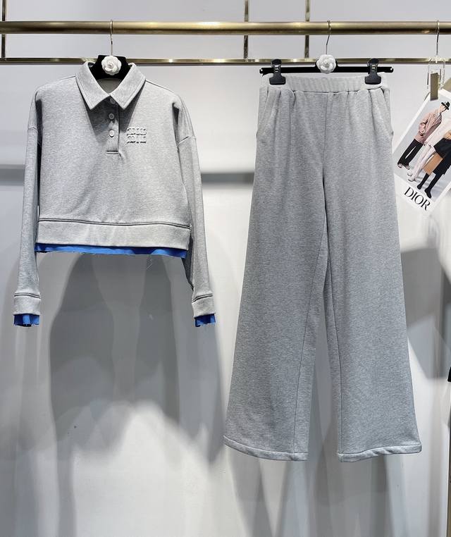 New exclusive couture suit debuts at 25Aw! Miumi's exclusive hit, this two-piec