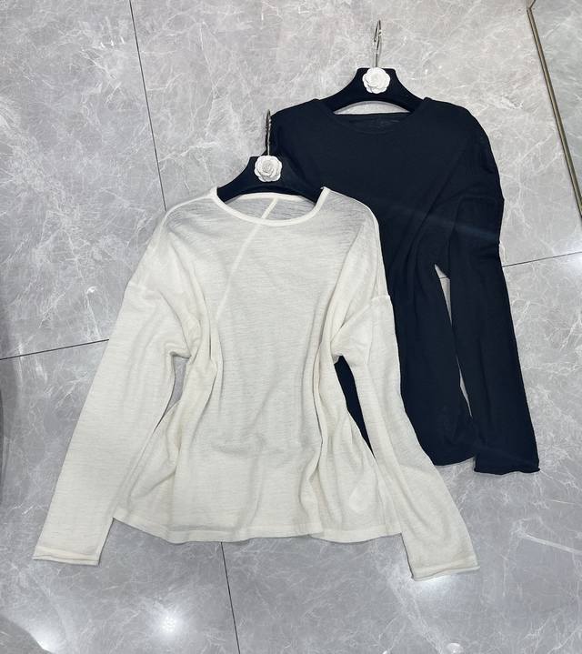New exclusive high-end wool top, first released in 25Aw Celin*. Highly recommen