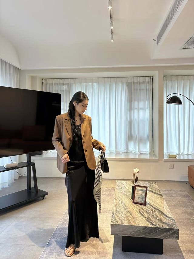 New Arrival ~ Exclusive couture suit debut 25Aw Loew*'s exclusive autumn collec