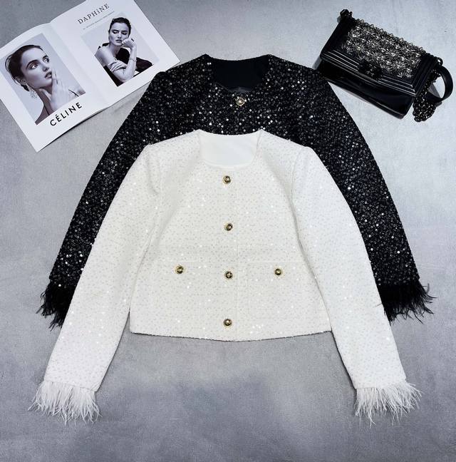 New Exclusive High-Quality Sequined Furry Jacket 25Aw Celin* High-Quality Sequi