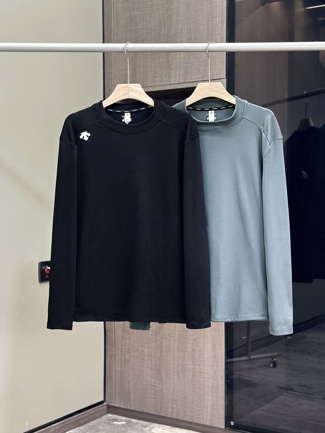 Offer , Descente's new fall business casual knitted pullover T-shirt for men,