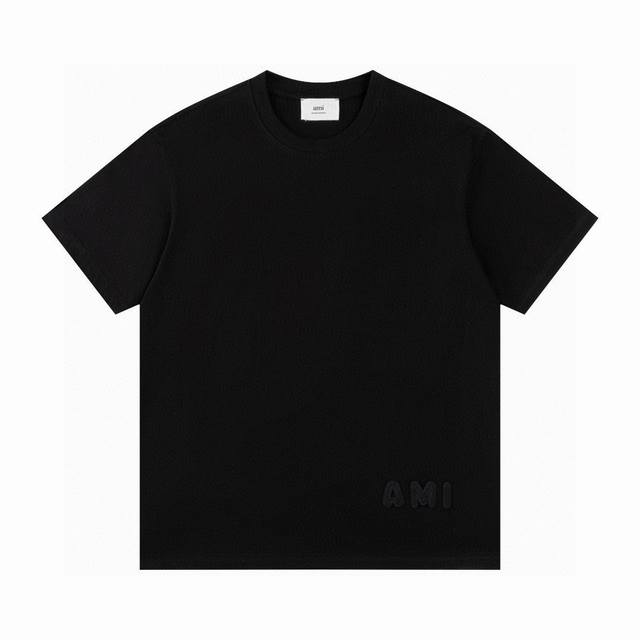 Offering the nation's first custom-dyed version. Ami 2025 Ss short-sleeved T-shi