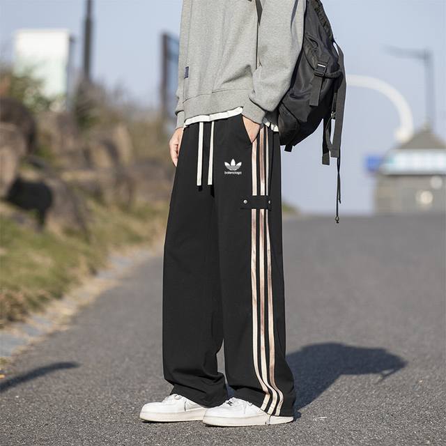Balenciaga Trefoil collaboration patchwork sweatpants, sweatpants, overseas edi