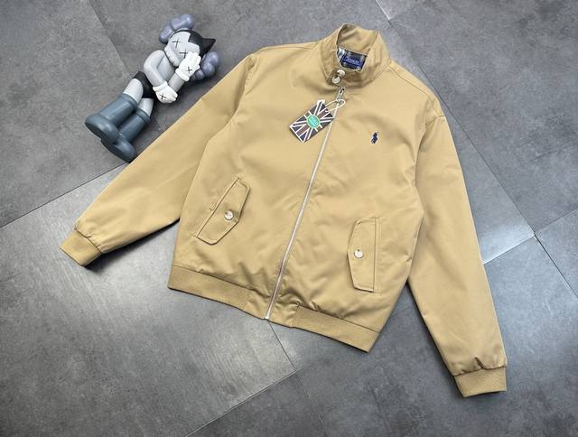 Ralph Lauren's unisex Old Cadre zippered jacket, also seen on Yi Mengling, has b