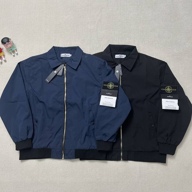 New arrival! The Stone Island 25Ss flight jacket, available for both men and wo