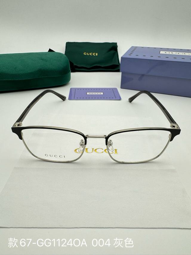Gucci Eyeglasses Frames (No Makeup Frames, Complete Set) Item No.: 67-Gg1124Oa 0