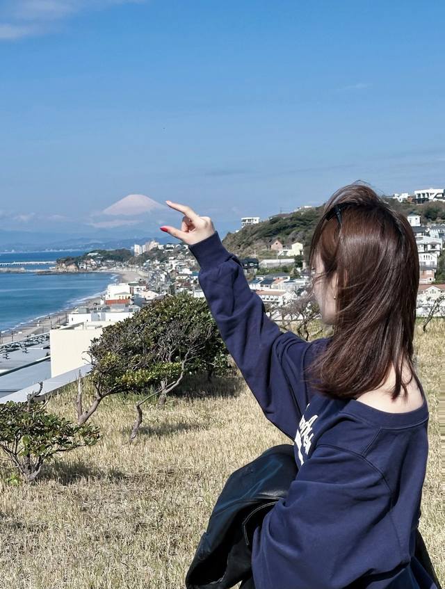 High-end version with a good shape Ann off-shoulder printed sweatshirt with Amer