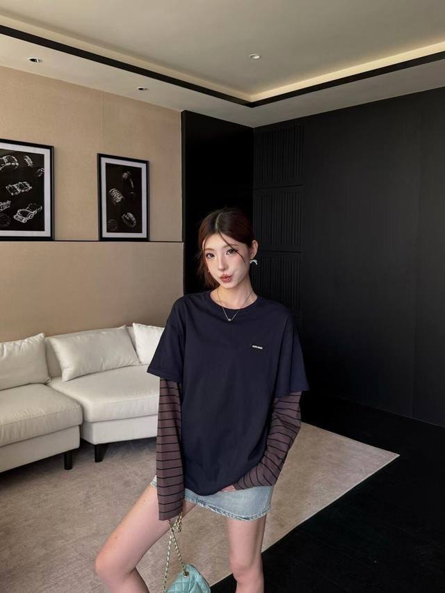 New arrival Miumiu Miu Miu 25Ss fabric is soft but super muscular fake two-piec