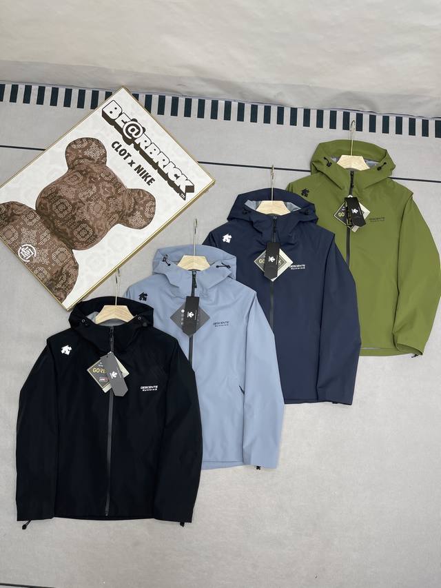 New fall style Descente couple's style windproof, waterproof, breathable, light