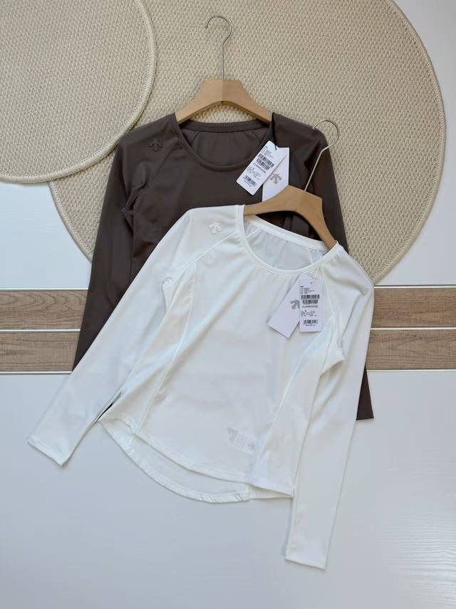 The 25th-year new style is here!!! The Descente women's round-neck waisted base