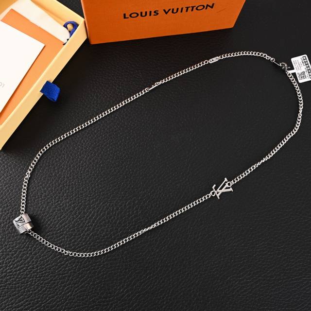 Louis Vuitton Lv Damier Rings Logo NecklaceThe Damier Rings necklace is crafted
