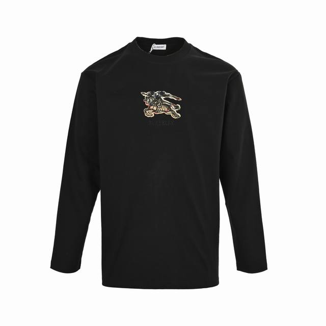 Burberry's long-sleeved T-shirt with a plaid horse pattern on the chest is made