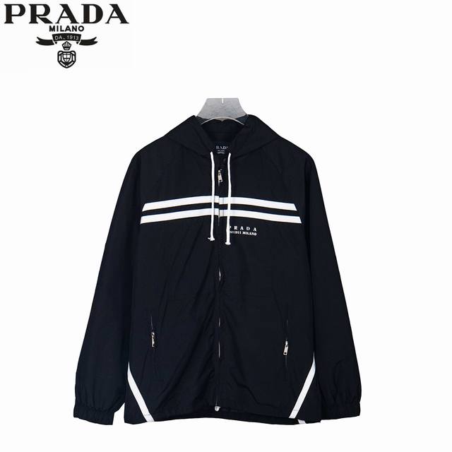 prada 25Ss recycled nylon jacket Process description: Made of environmentally fr