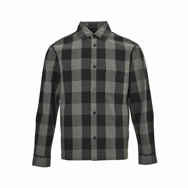 Moncler 25Fw Mercedes-Benz co-branded checkered shirt. Made from an 11-count dou