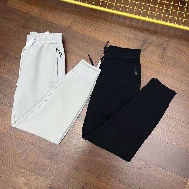 Carefully selected products! New Versace men's casual sports pants! Classic and